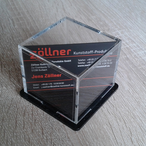 Zöllner - Präsentation einer Visitenkarte